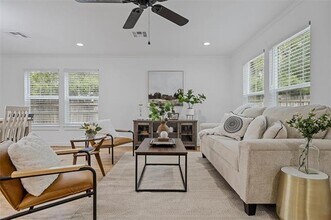 623 Dyer Ave in Waco, TX - Building Photo - Building Photo