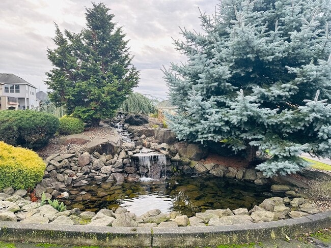 1740 NW Klickitat St in Camas, WA - Building Photo - Building Photo