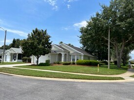 2745 Wilshire Rd in Clermont, FL - Building Photo