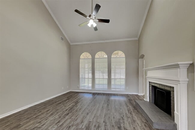 17126 Hamilwood Dr in Houston, TX - Building Photo - Building Photo