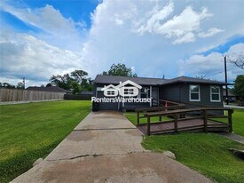 8311 Vera Lou St in Houston, TX - Building Photo