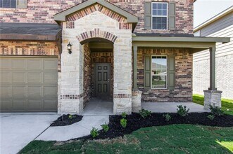11817 Eragon Dr in Austin, TX - Building Photo - Building Photo