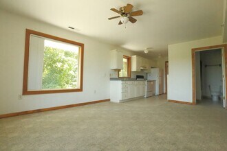 1719 SE Miller St in Portland, OR - Building Photo - Building Photo