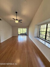 8715 Belle Rive Blvd in Jacksonville, FL - Building Photo - Building Photo