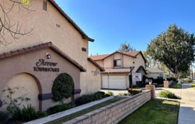 Arrow Townhomes in Upland, CA - Building Photo - Primary Photo