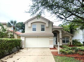 9651 Vía Emilie in Boca Raton, FL - Building Photo