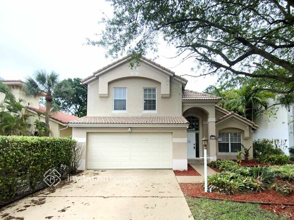 9651 Vía Emilie in Boca Raton, FL - Building Photo