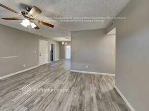 1026 W Danbury Dr in Phoenix, AZ - Building Photo - Building Photo