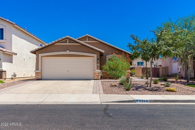 3209 N 130th Ave in Avondale, AZ - Building Photo - Building Photo