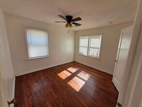 1707 Brighton Ave in The Village, OK - Building Photo - Building Photo