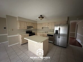 8842 Aspen View Cove in Memphis, TN - Building Photo - Building Photo