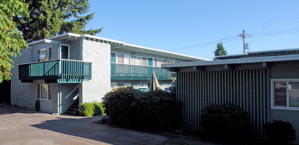 Andrew Barrett Apartments in Tacoma, WA - Building Photo - Building Photo