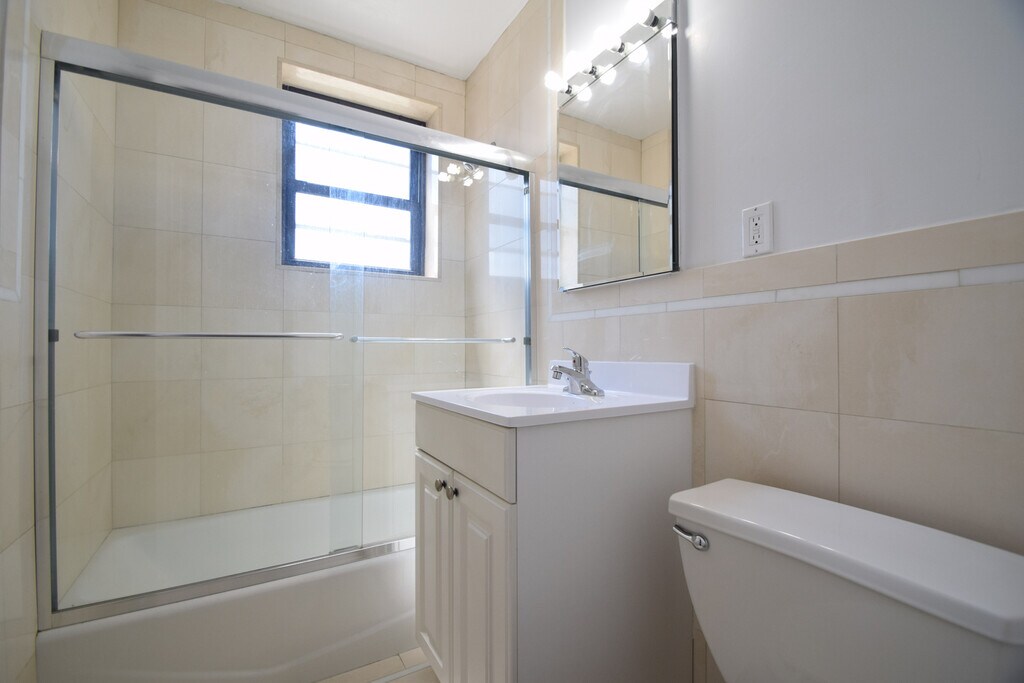 Harbor House New Rochelle, NY Apartments