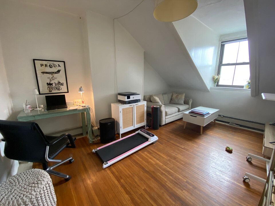 69 Charles St, Unit 3 in Boston, MA - Foto de edificio