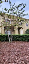 2604 Bella Vista Dr in Davenport, FL - Foto de edificio - Building Photo