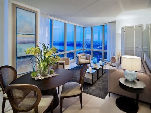 475 Park Ave in New York, NY - Foto de edificio - Building Photo