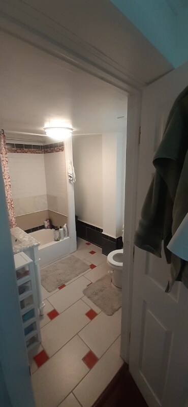 2113 Fitzwater St photo'