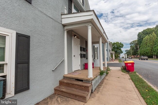 property at 324 E Washington St
