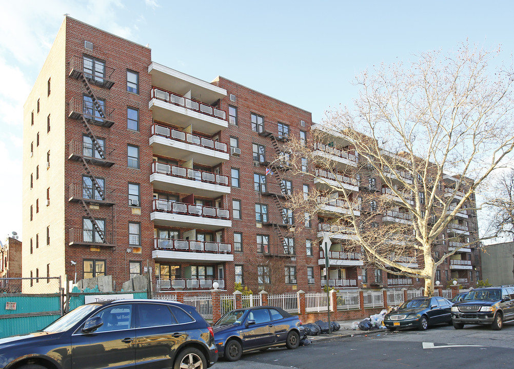 400 Herkimer St in Brooklyn, NY - Foto de edificio