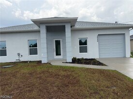 2620 57th St W in Lehigh Acres, FL - Building Photo