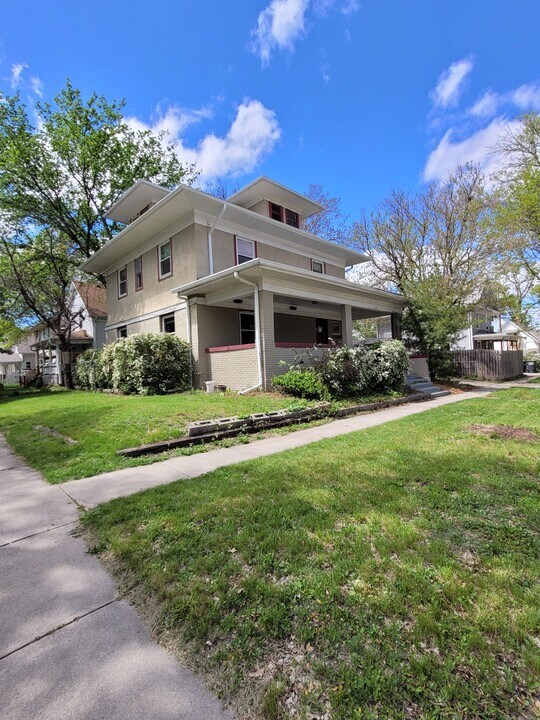 1545 S 13th St in Lincoln, NE - Building Photo