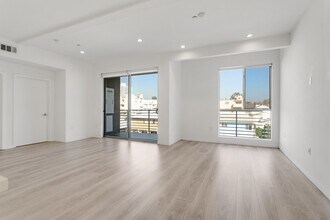 1431 Armacost Ave in Los Angeles, CA - Building Photo - Building Photo