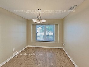 2436 Delbarton Ave in Deltona, FL - Foto de edificio - Building Photo