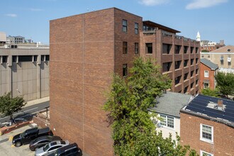 125-127 N 4th St in Philadelphia, PA - Foto de edificio - Building Photo