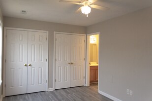 85 Charleston Ln in Christiansburg, VA - Building Photo