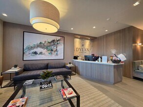 737 Swann Ave in Alexandria, VA - Building Photo - Building Photo