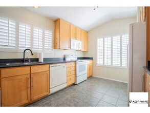 3518 W Fallen Leaf Ln in Glendale, AZ - Building Photo - Building Photo