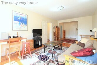 16 Ware St, Unit 2 in Cambridge, MA - Building Photo - Building Photo