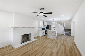 1038 N Parker Ave in Indianapolis, IN - Building Photo - Building Photo