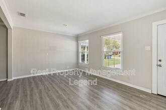 2422 Roanoke Ave in Dallas, TX - Building Photo - Building Photo