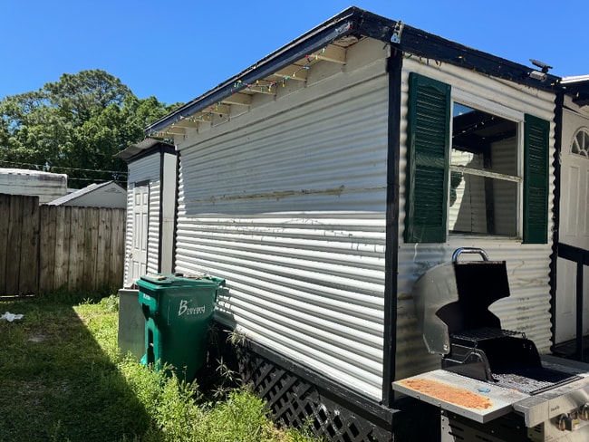 4115 Aurora Rd in Melbourne, FL - Building Photo - Building Photo