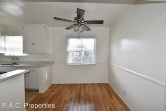 1212 N Hollywood Way in Burbank, CA - Foto de edificio - Building Photo