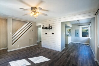 7805 Ruthven Rd in Norfolk, VA - Building Photo - Building Photo
