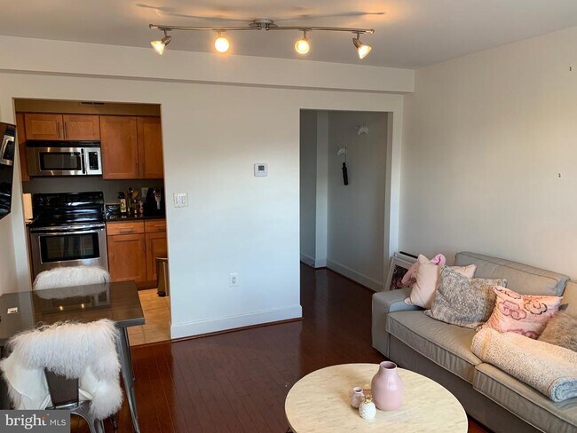3609 38th St NW in Washington, DC - Building Photo - Building Photo