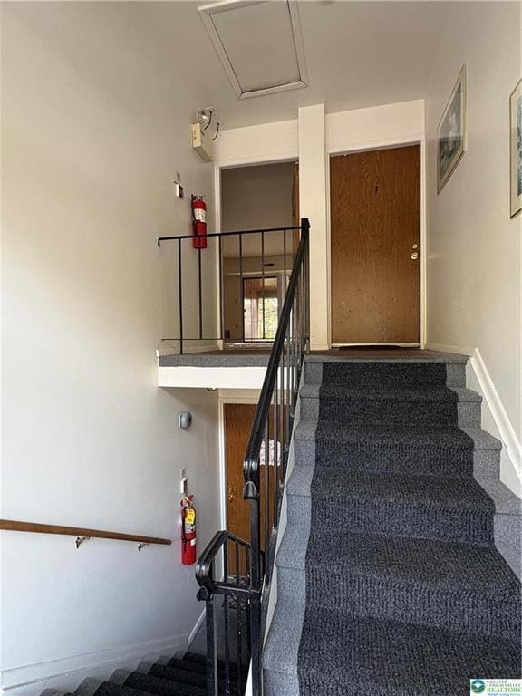 1135 W Lafayette St in Easton, PA - Foto de edificio - Building Photo