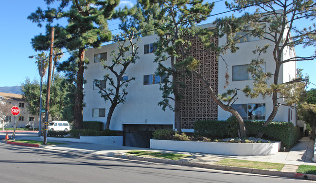 1270 Cordova St in Pasadena, CA - Building Photo - Building Photo