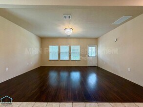 5811 Tranquil Dawn in San Antonio, TX - Building Photo - Building Photo