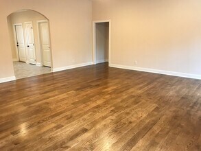 1605 N Camden Dr in Auburn, AL - Building Photo - Building Photo