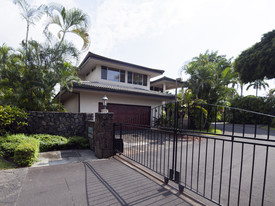 Alii Point Apartments