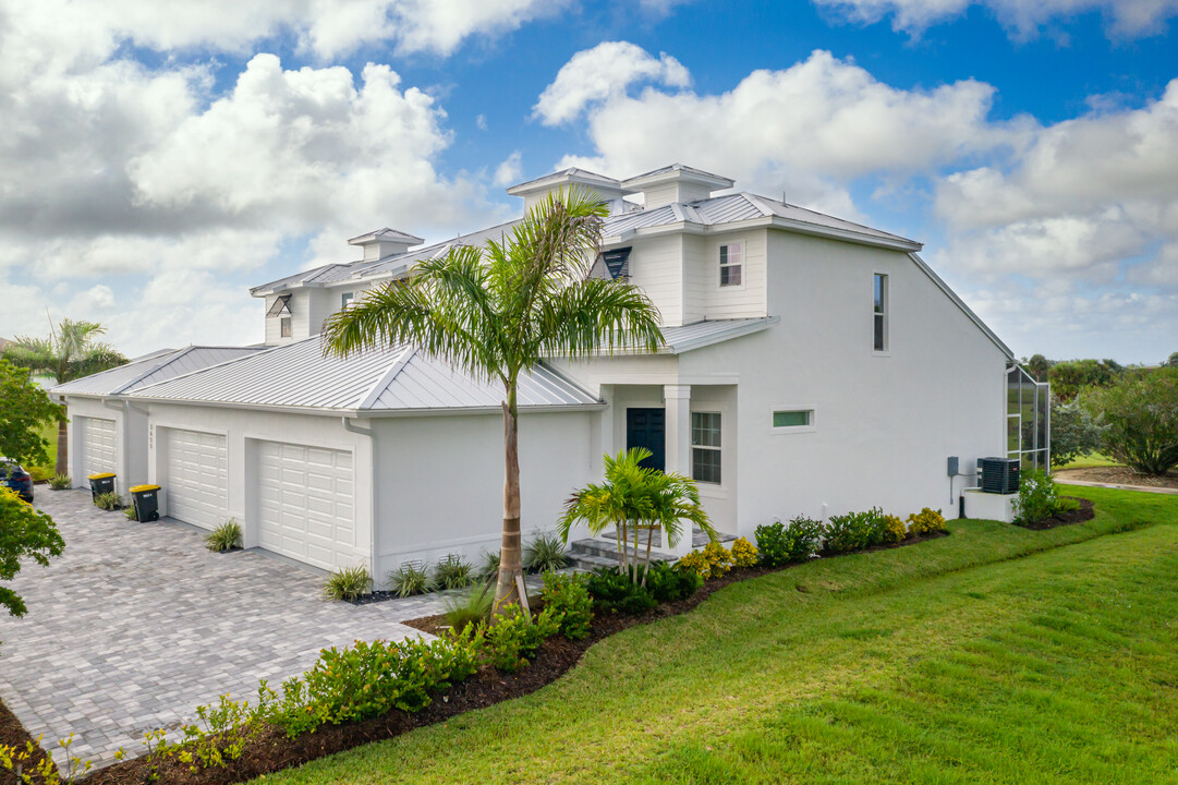 3655 Bal Harbor Blvd in Punta Gorda, FL - Building Photo