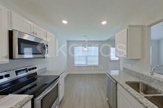 114 Mountain Holly Rd in Springfield, GA - Building Photo - Building Photo