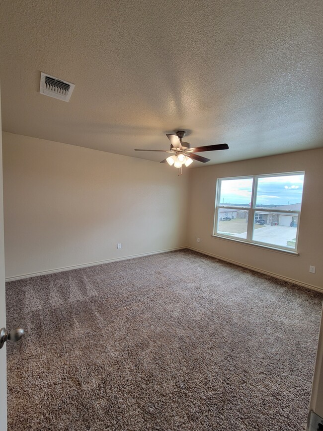 property at 1016 Cline Dr
