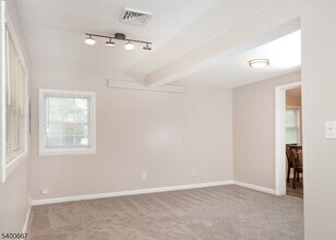 74 E Shore Rd in Jefferson, NJ - Building Photo - Building Photo