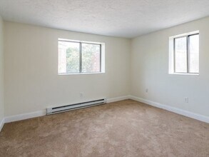 79 Florida St, Unit 9 in Boston, MA - Foto de edificio - Building Photo