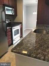 15512 Horseshoe Ln-Unit -512 in Woodbridge, VA - Building Photo - Building Photo