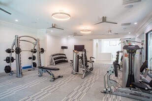 Cortland MacArthur in Irving, TX - Building Photo